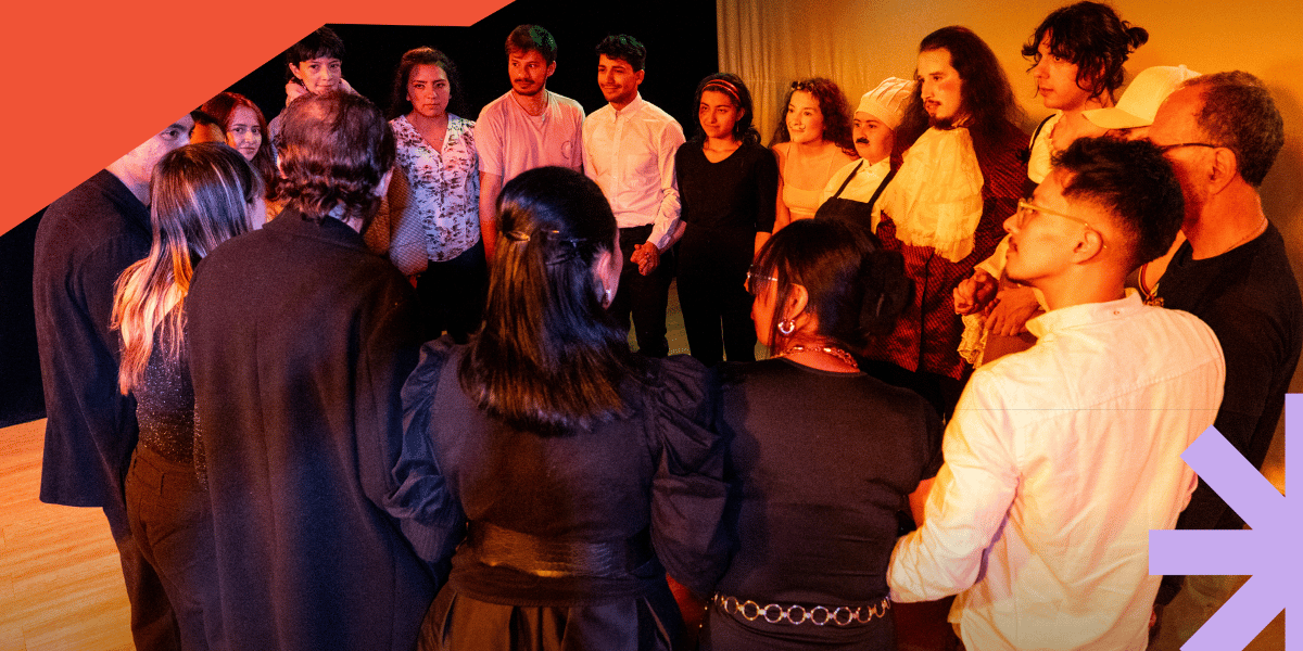 Fotografía de personas en un taller grupal