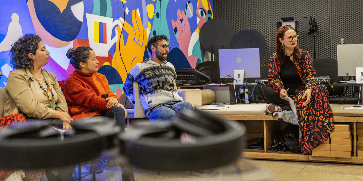 Fotografía de personas en un taller en el estudio estambul