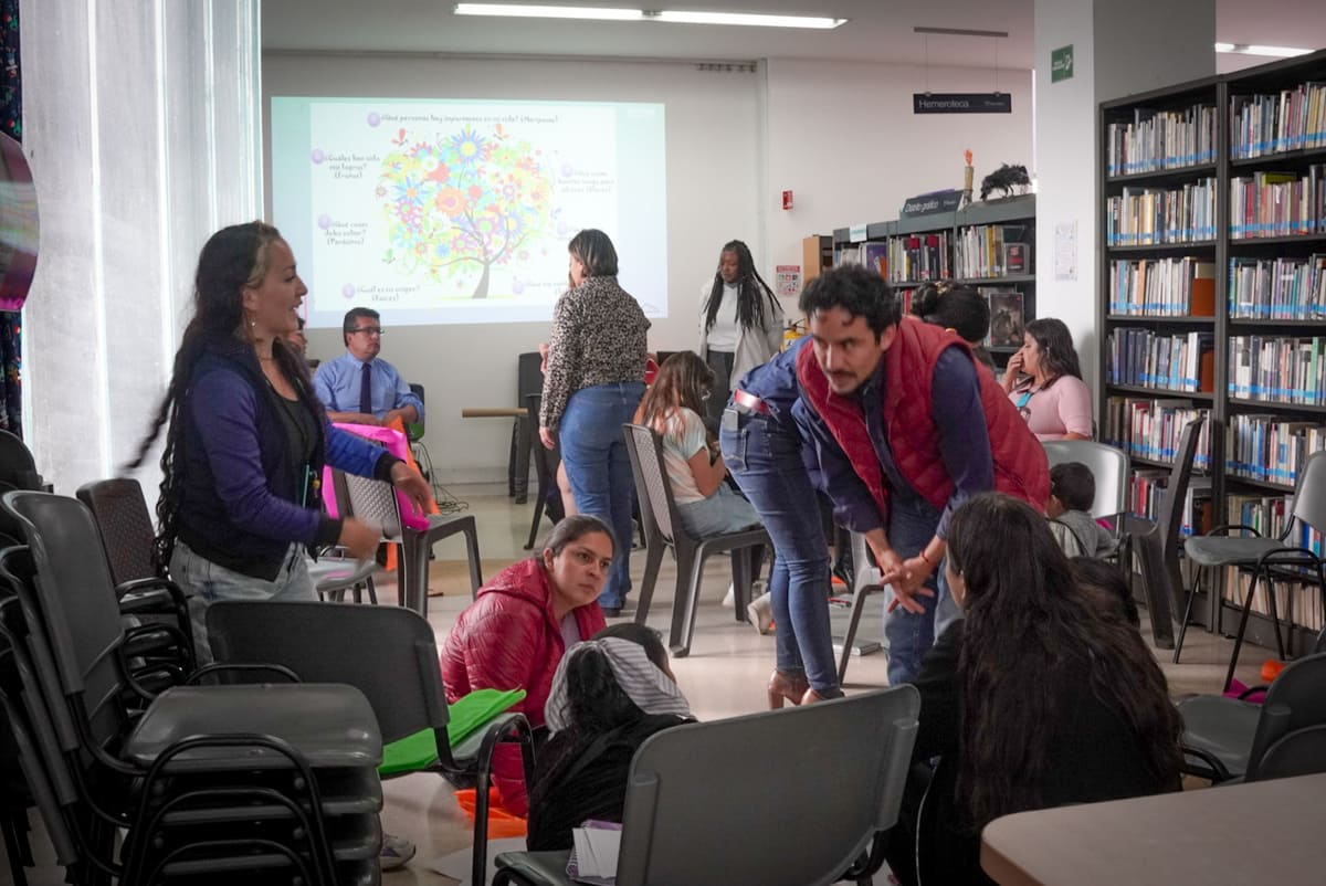 personas reunidas