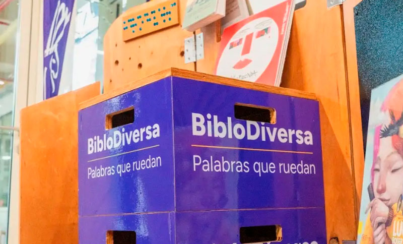 Conoce Biblodiversa: una biblioteca itinerante para una ciudad más incluyente