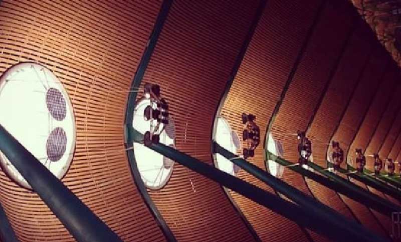 imagen de una estructura futurista