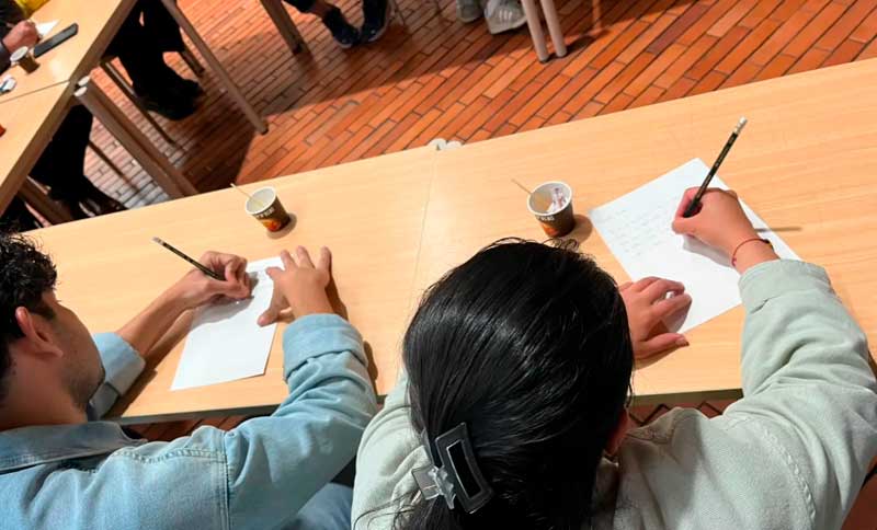 Café Literario: un encuentro para leer, conversar y descubrir
