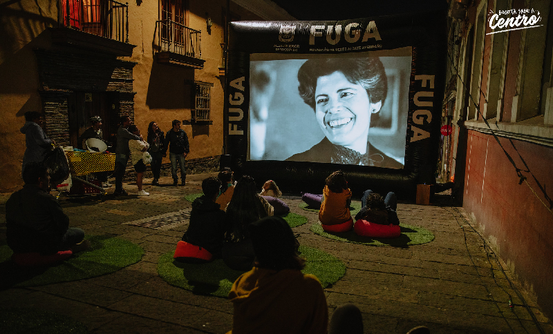 Cine al aire libre en la FUGA