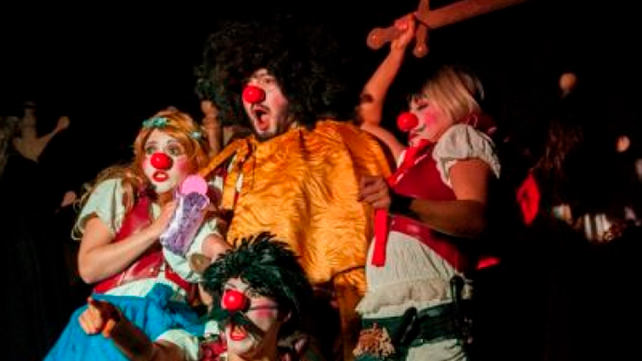 artistas clown actuando