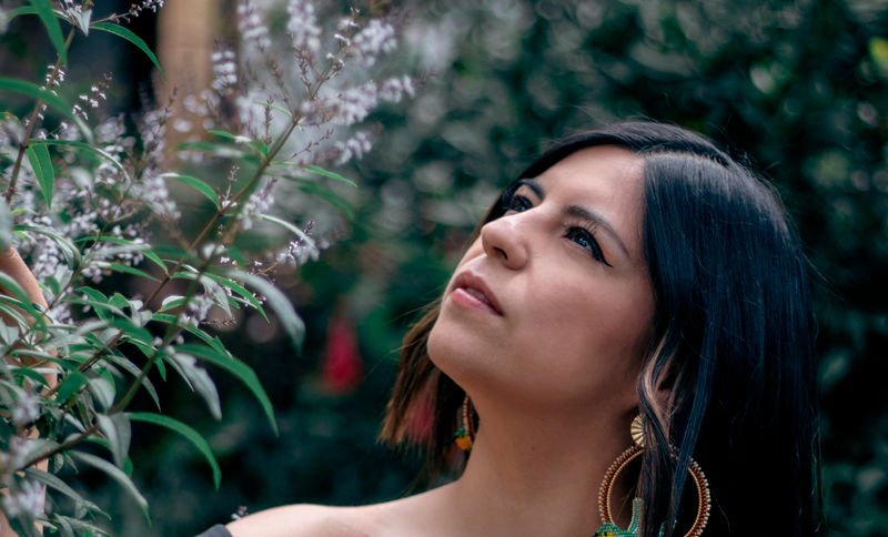 Urpi Barco presenta ‘Golondrina’