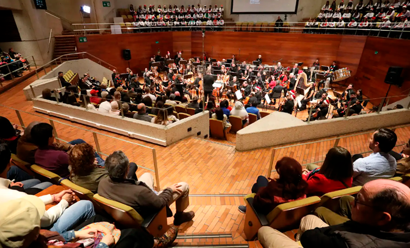 Llegó diciembre con su alegría y su música    