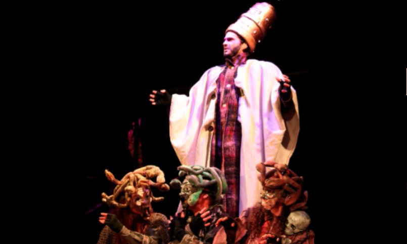 Obra Edipo Rey-del grupo Ensamblaje - Teatro dirigido por el Maestro Misael Torres