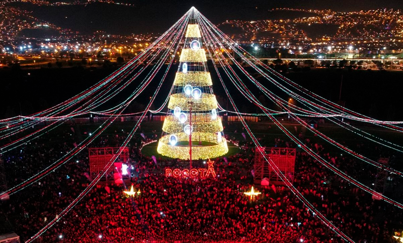 Transmisión lanzamiento Alumbrado Navidad Bogotá 2025