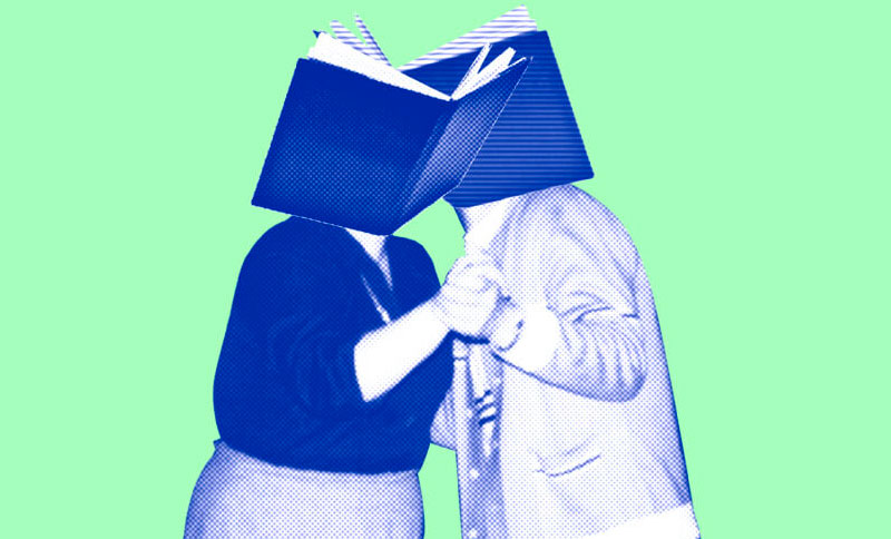 ILustración de dos personas con rostros en forma de libro