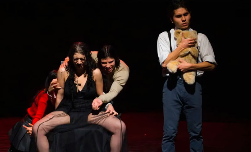 Club Suicida Busca... llega al Teatro La Mama
