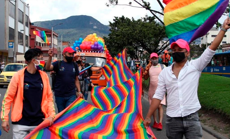 Personas marchando