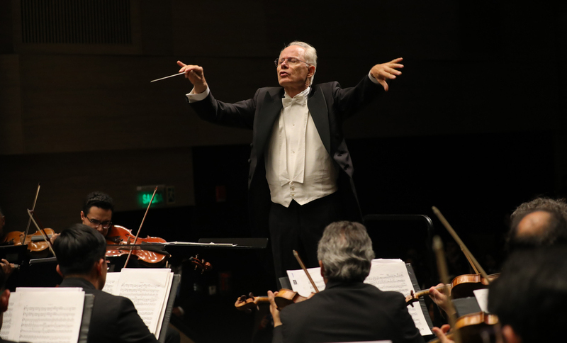 director de orquesta