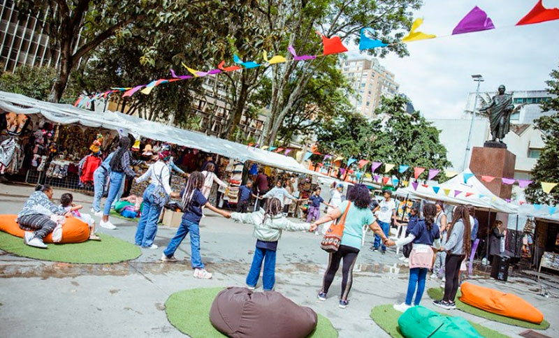 Jornada artística y cultural en parque Santander