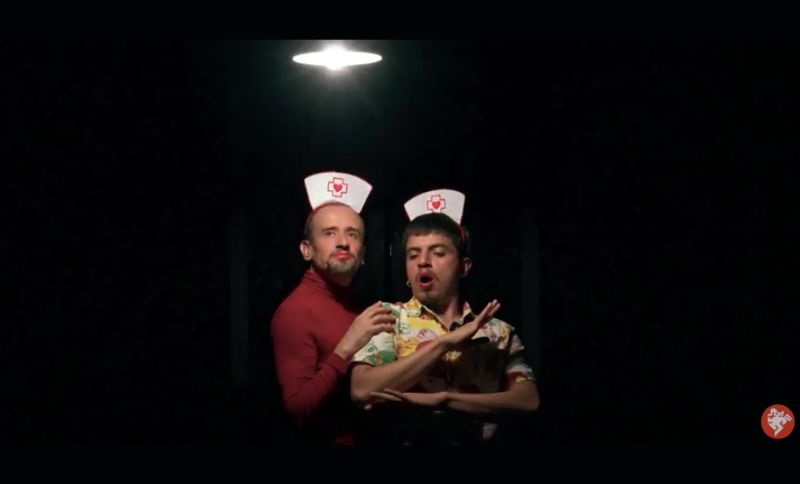 Elenco obra de teatro Por la misma tijera