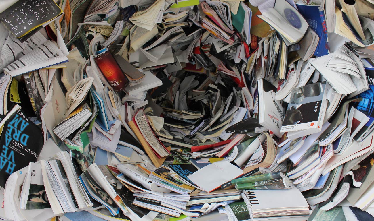 Estructura con revistas