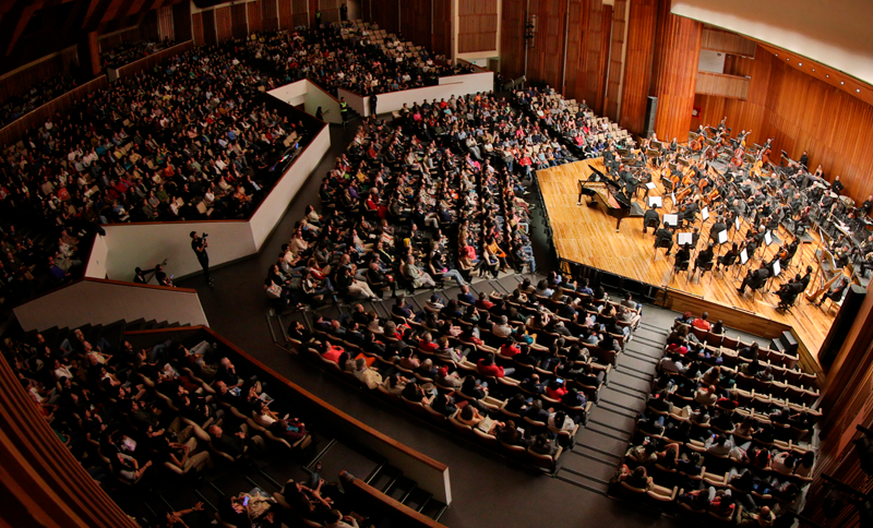 Serenata en el Día Internacional de las Mujeres