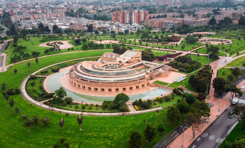 Panorámica Biblioteca Virgilio Barco