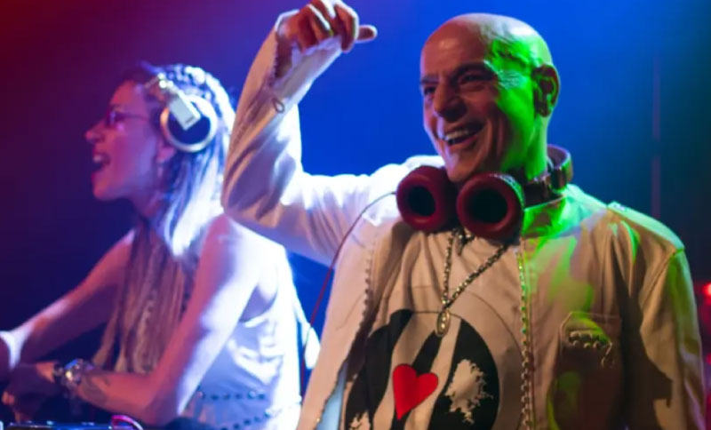 Zeta Bosio, el bajista original de Soda Stereo, hará temblar Bogotá