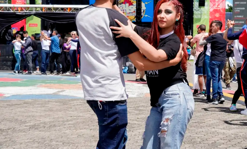 Zona de experiencias, emprendimientos y más en Salsa al Parque 2025  