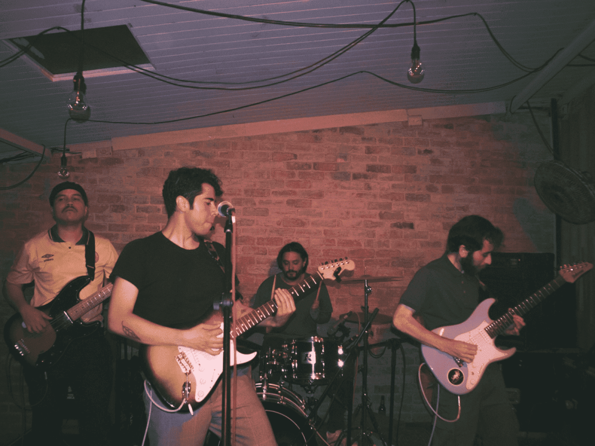 Banda Yo no la tengo en vivo