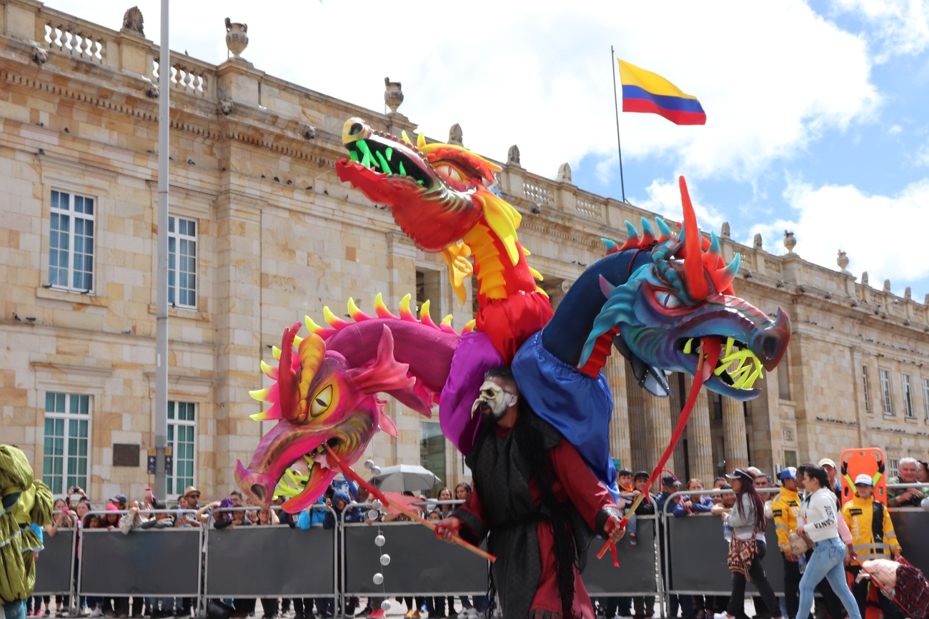 Artista en la plaza de Bolivar