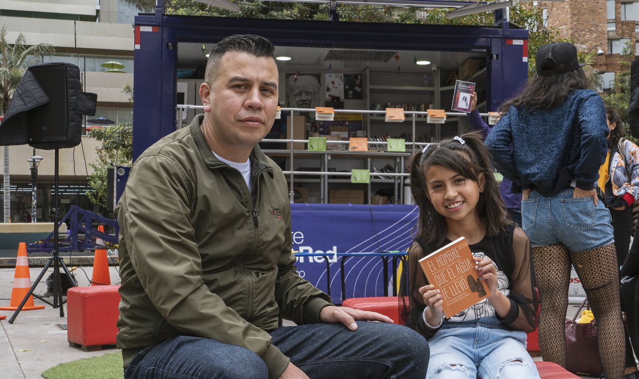 Papá con hija