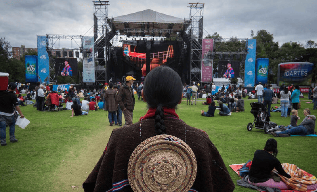 Persona asistente en Colombia al Parque