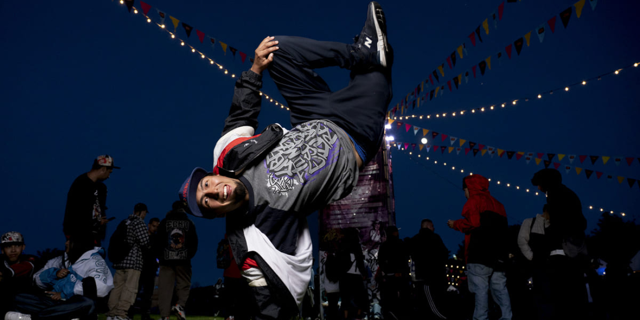 bailarin de break dance