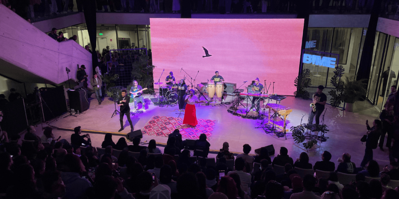 Fotografía de una de las actividades del Festival BIME en el Centro Felicidad Chapinero