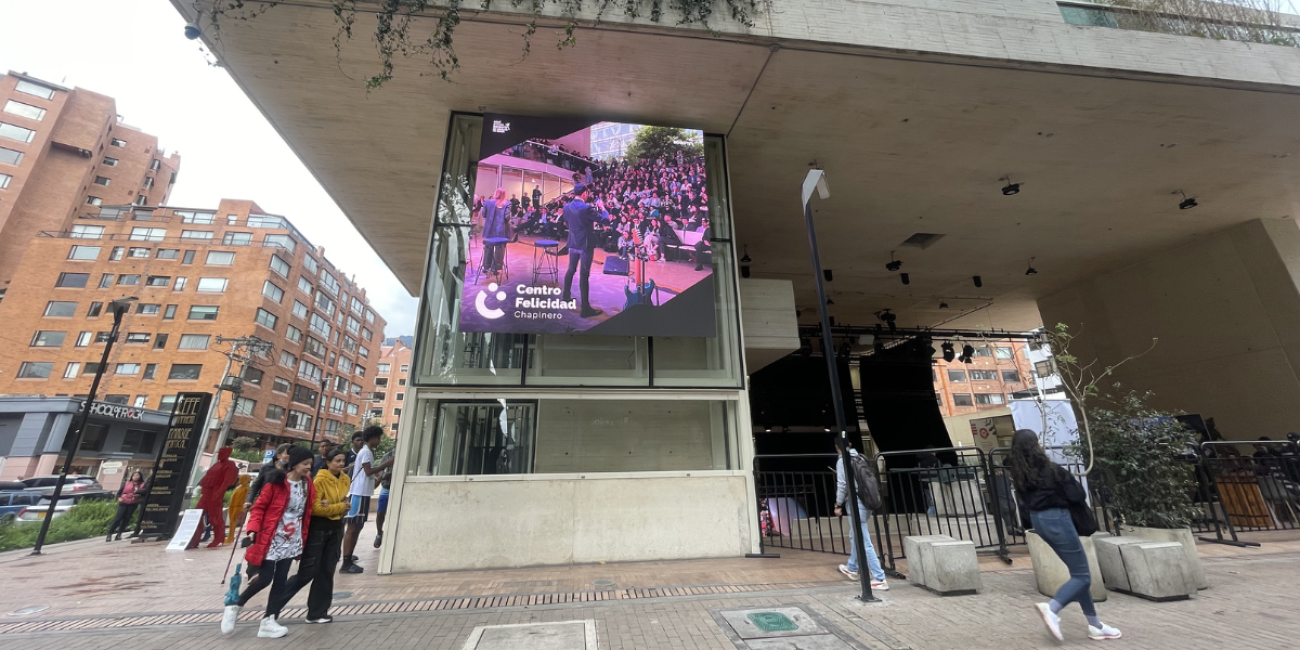 Fotografía de la fachada del Centro Felicidad Chapinero