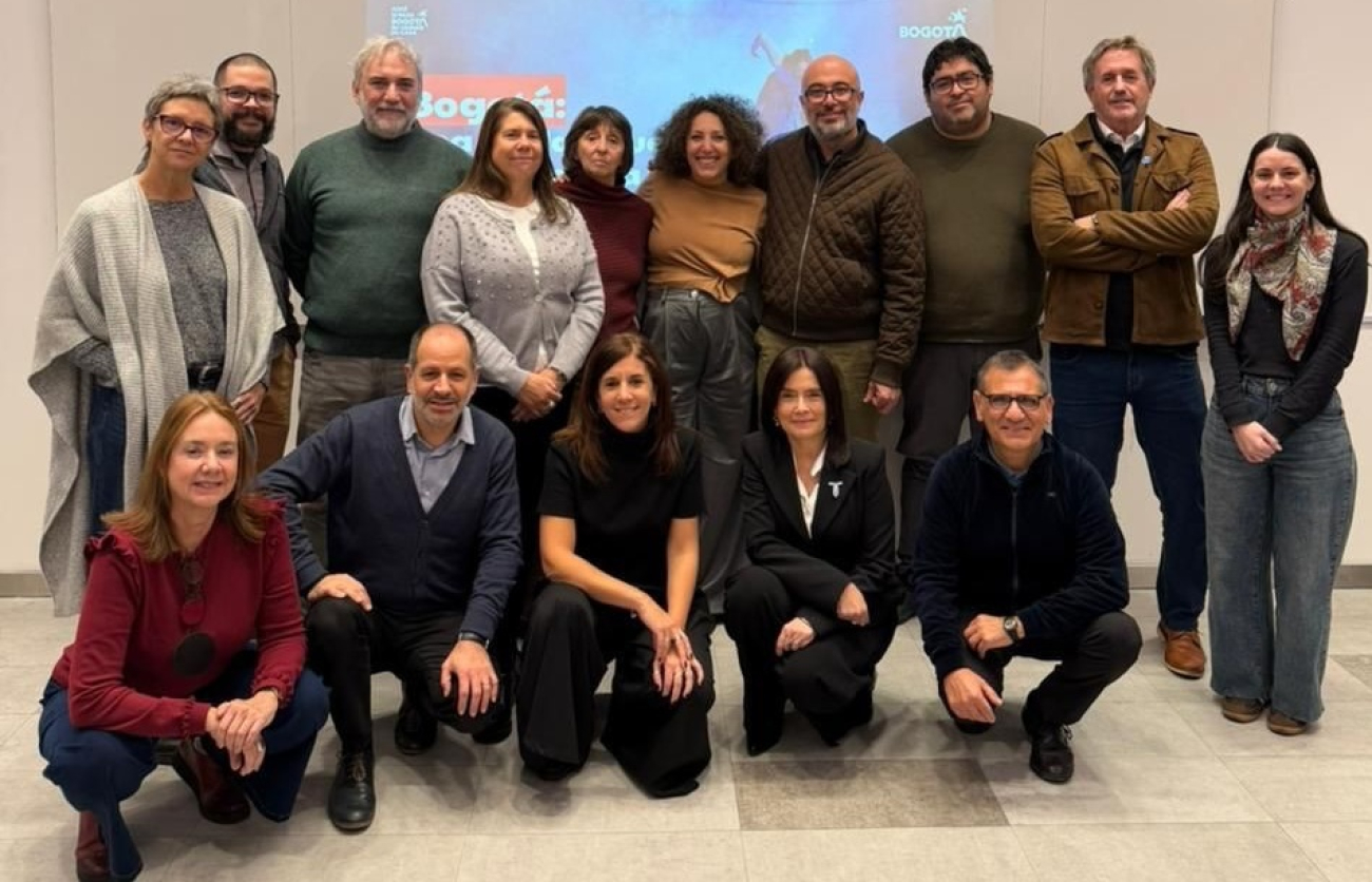 personas reunidas