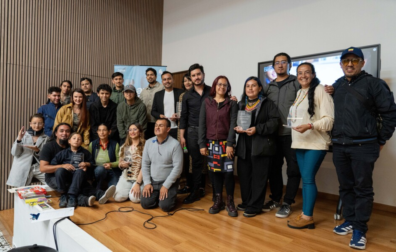 personas reunidas