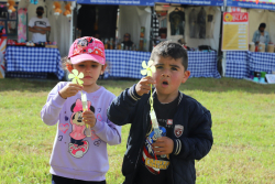 pareja de niños