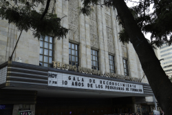 Fachada teatro Jorge E. Gaitán