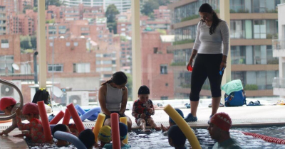 Piscina del Centro felicidad chapinero cefe