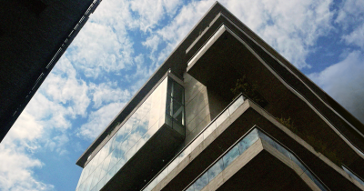 Fotografía de una parte de la fachada Centro Felicidad Chapinero