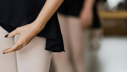 Mujeres en vestido de ballet.