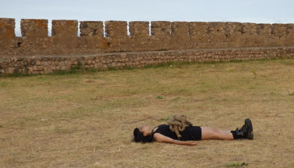 Escena de Ombligos
