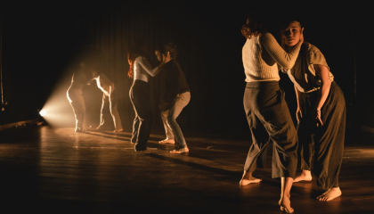 Escena de danza contemporánea.