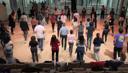 Foto salones de baile.