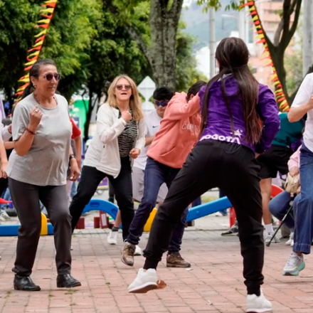 Bailatón Rosa