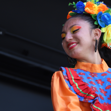 mujer danzando