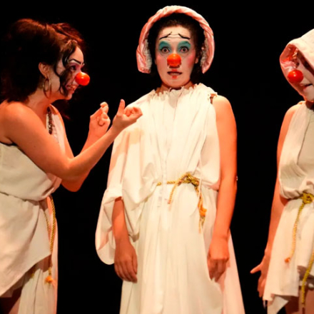 Eurípides... La culpa no puede ser de Medea