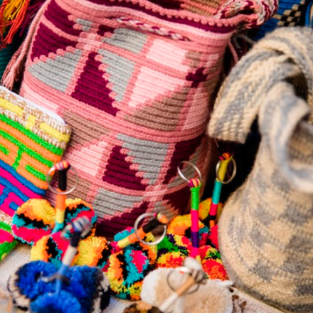 Feria de Emprendimientos de los Pueblos Indígenas