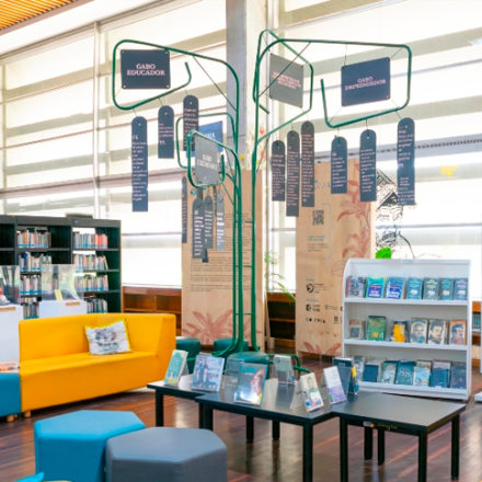 BibloRed celebra el natalicio del nobel colombiano Gabriel García Márquez.