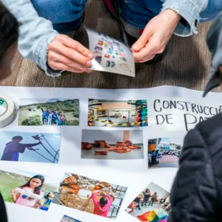 Navidad en azul: Cianotipia y memoria barrial	