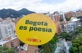 Aviso Bogotá es poesía