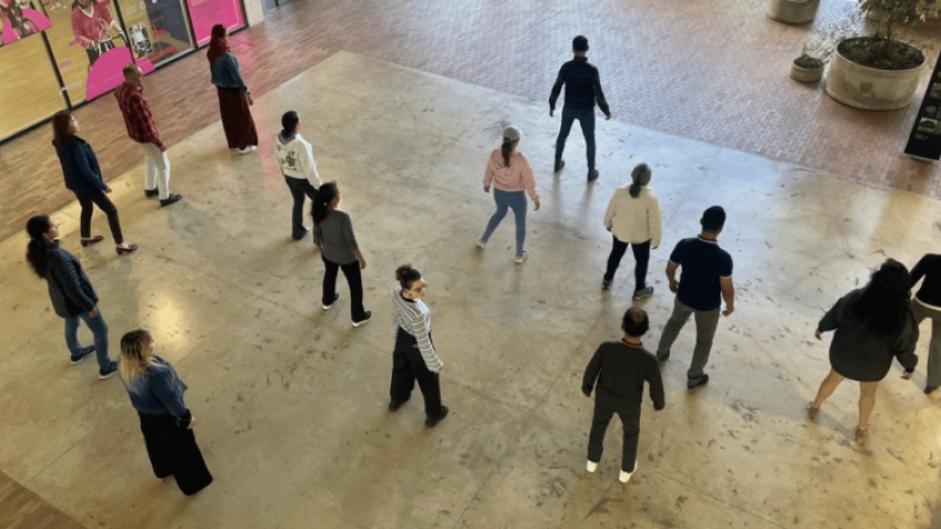 Salones de Baile con Susurros de Bandoneón