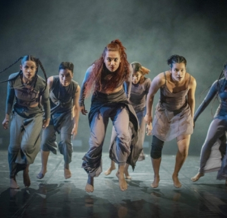 bailarines en modo danza