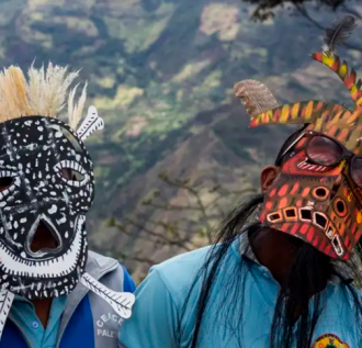 Vive dos días recreativos con 'Montunos', taller de máscaras